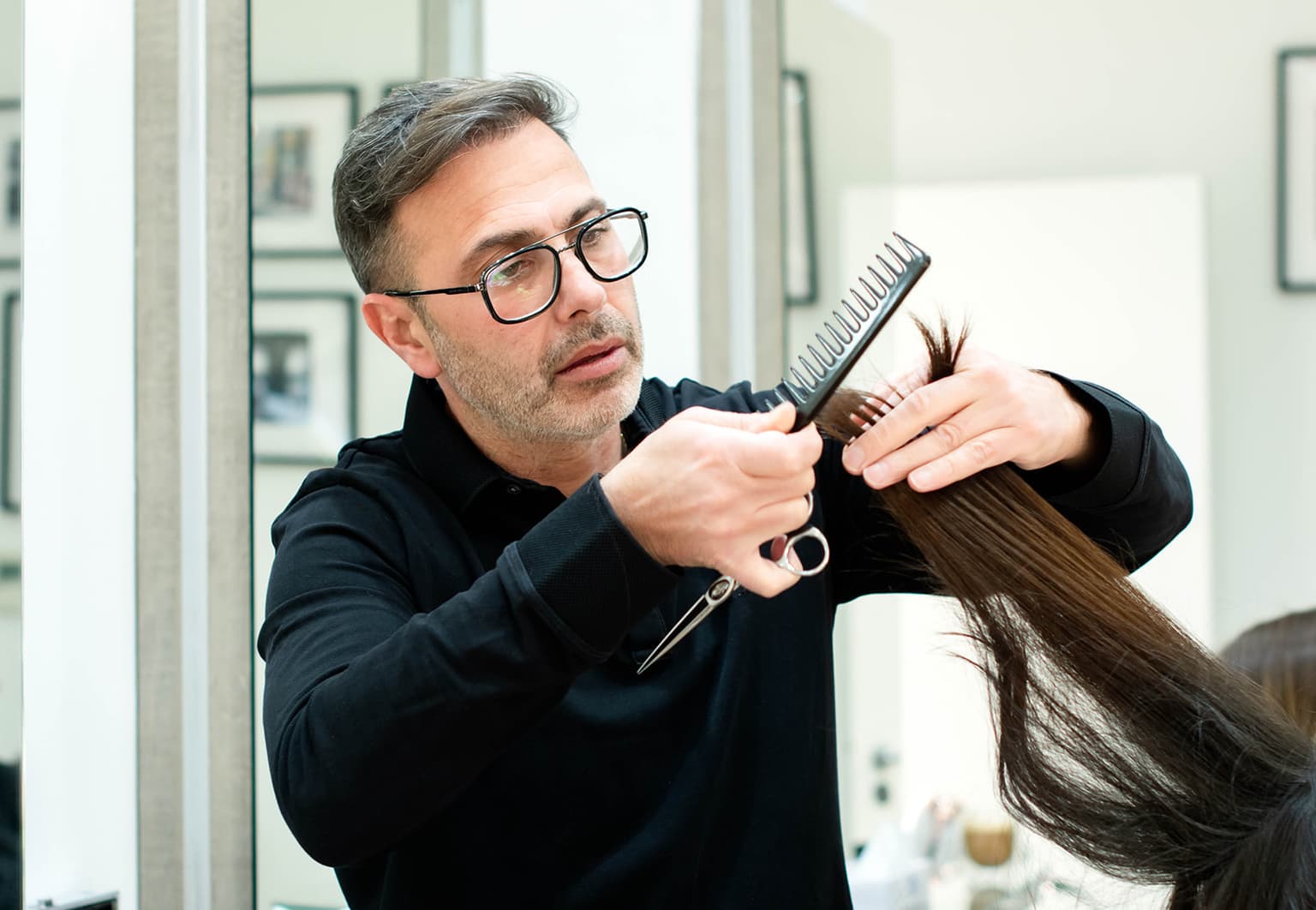Luxury haircuts & styling in Maida Vale. Trust our expert stylists for beautiful precision cuts, bobs, layers & blow dries in a relaxed, elegant setting.